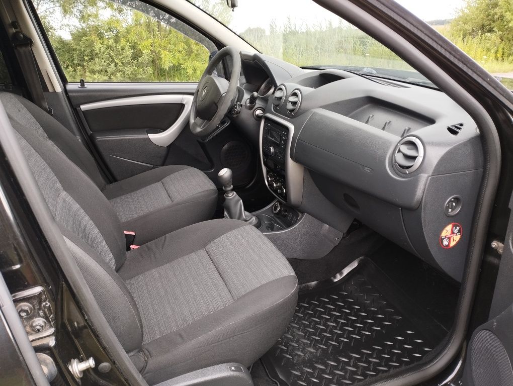 Dacia Duster Renault **4x4** 6-cio bieg. skrzynia**Hak**