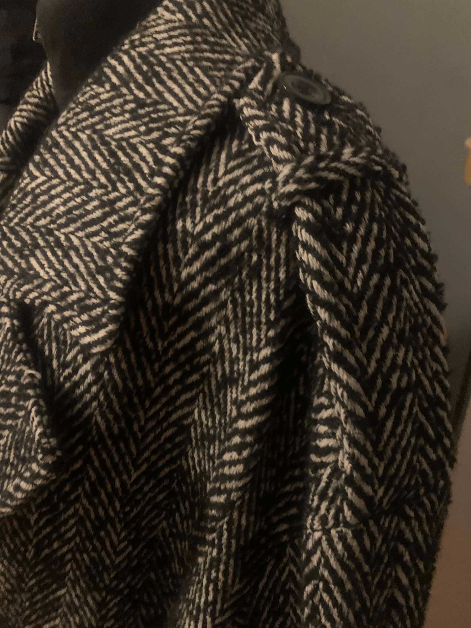 Bershka płaszcz trencz flausz jodełka z wełną oversize gruby duży