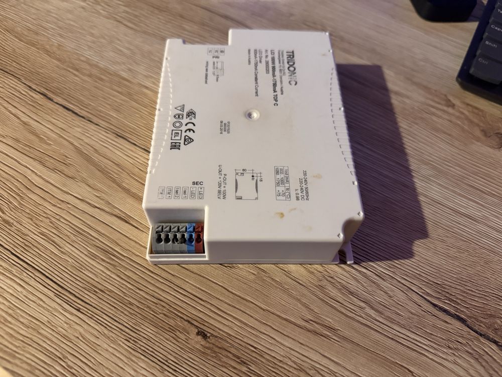 Zasilacz LED Tridonic LCI 100W 900–1750mA TOP C – Sprawny!