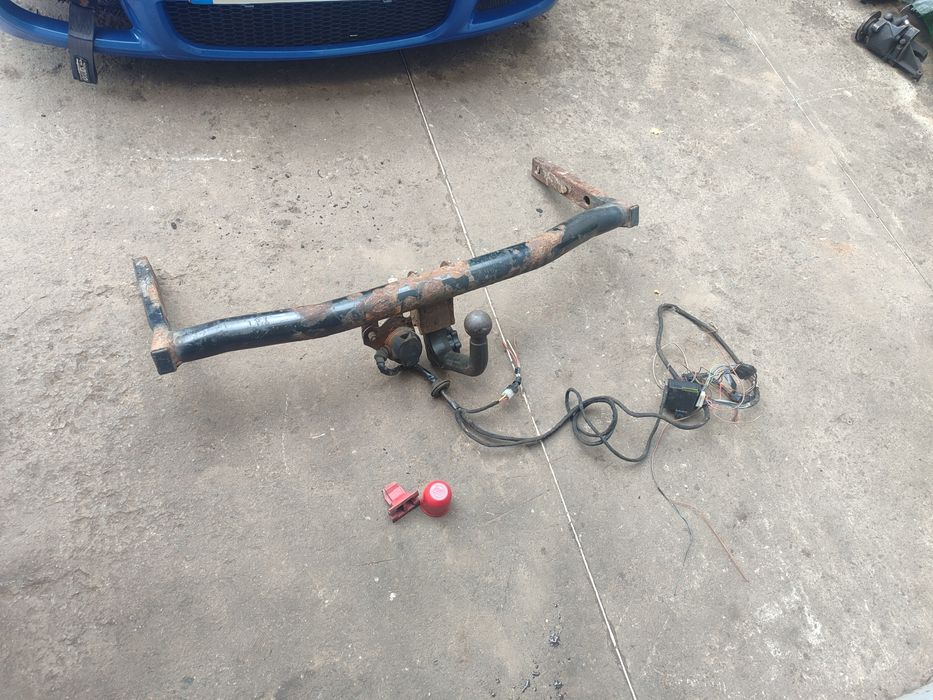 Фаркоп с съёмным крюком Фольксваген гольф 4 бора Шкода Октавия тур