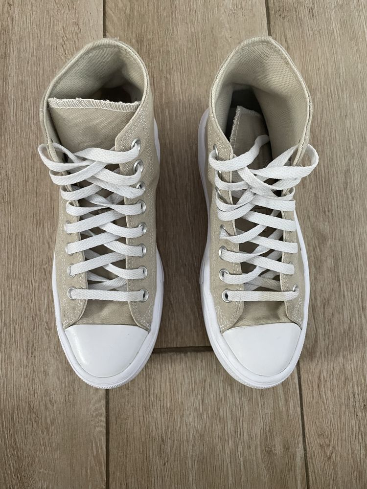 Converse na platformie jak NOWE