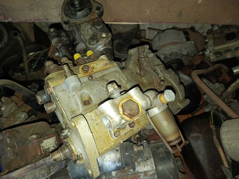 Rozrusznik R11 Ursus 360 zil Ural ct212 prądnica pompa MTZ