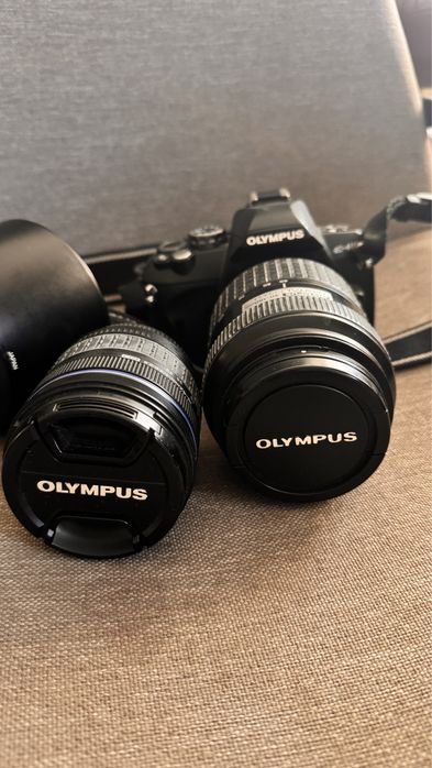 Фотоапарат Olimpus E410