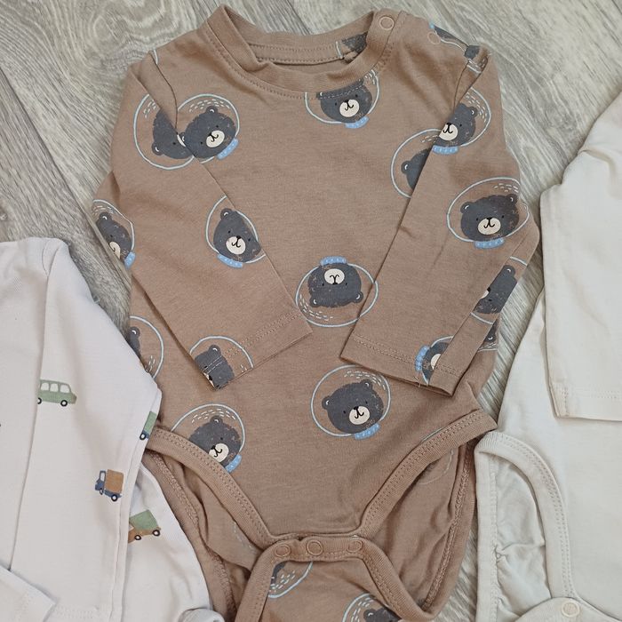 Продам бодіки на хлопчика sinsay