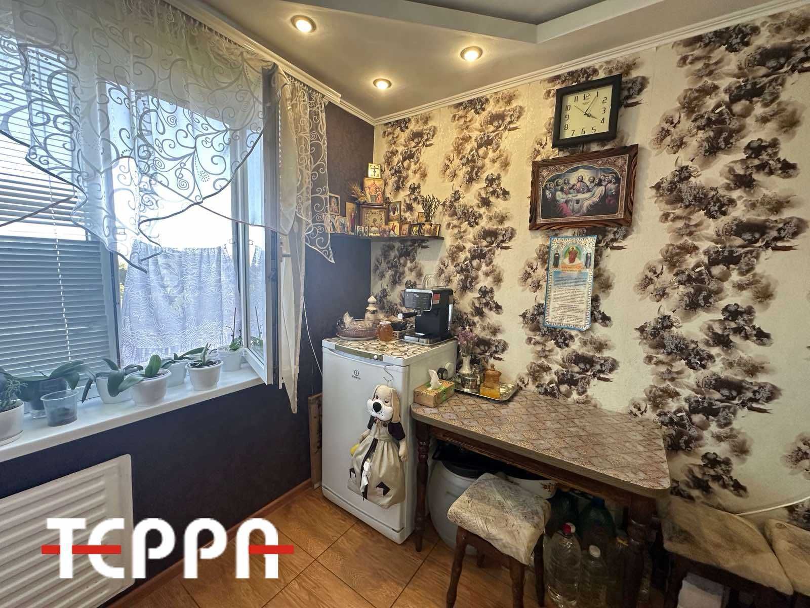 Продаж 2-кімнатної квартири Бабурка
