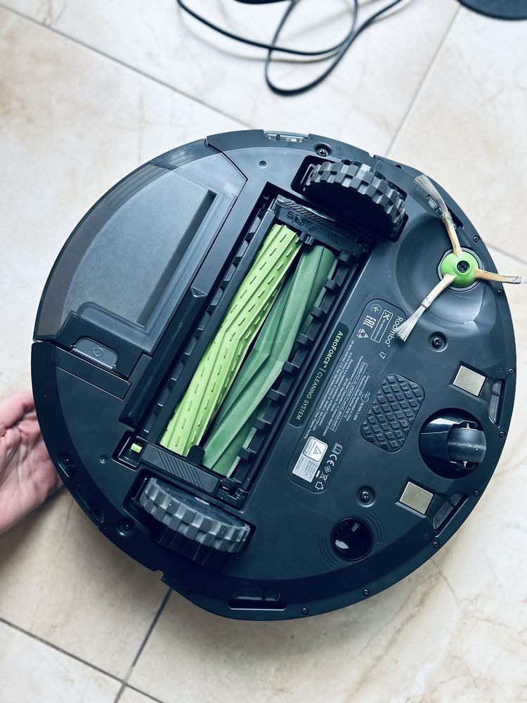 iRobot Roomba jak nowy odkurzacz