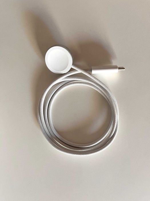 Apple Watch Series 9 GPS 45mm Alumínio Prateado (bateria 100%)