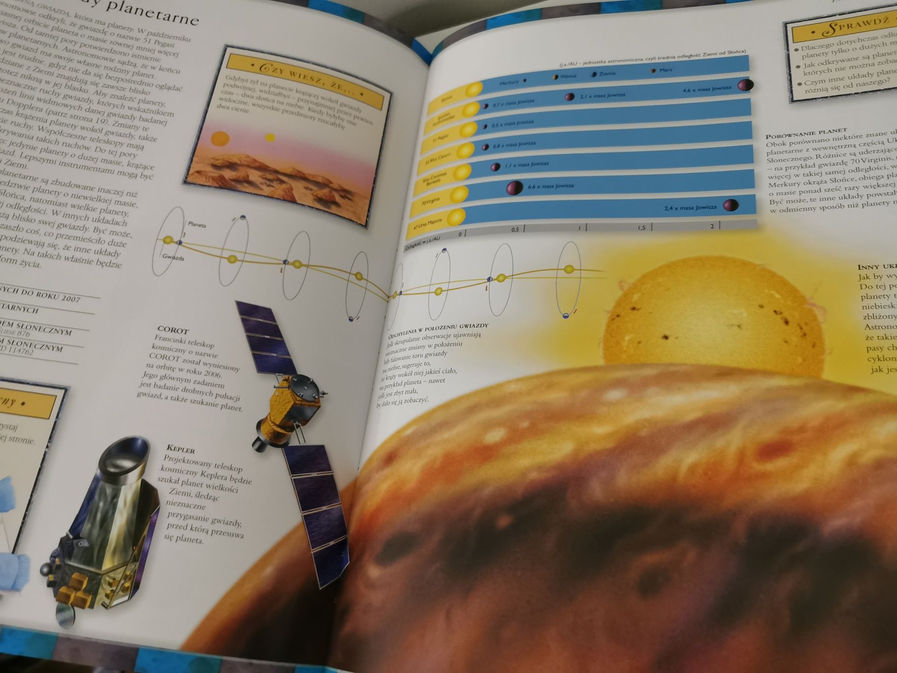 Atlas Wszechświata dla dzieci Reader's Digest - jak nowy
