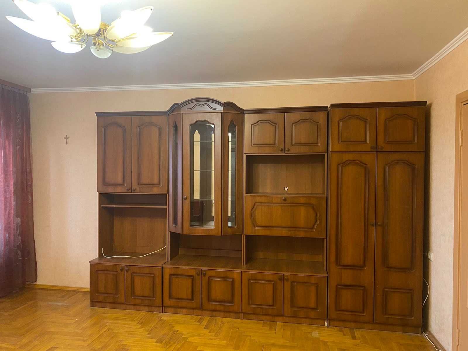 Продаж без комісії, 3х кімн.квартира вул.Богатирська 6/1, Оболонь