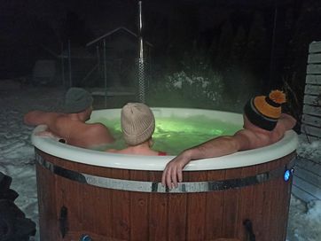 Balia gorąca bania jacuzzi wynajem wieczór panieński kawalerski