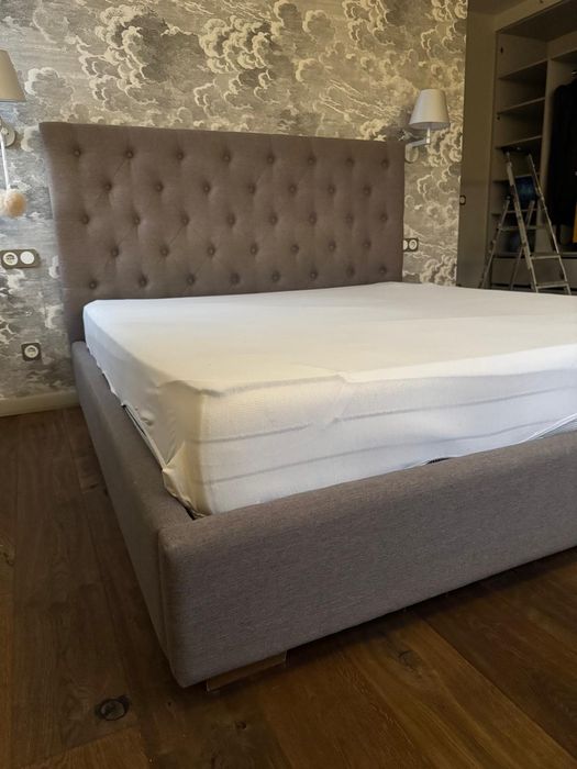 Łóżko do sypialni 180×200cm