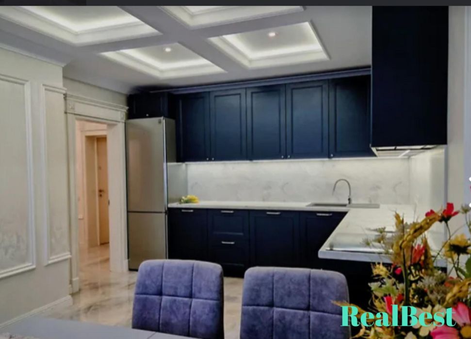 Продаж / Квартира / вул. Драгоманова, Центр, Рівне