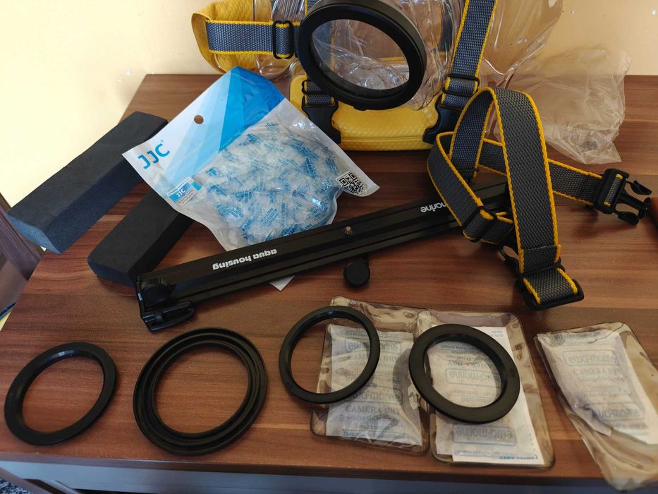 Profesjonalna obudowa wodoszczelna Ewa-marine U-AXP do dużych aparatów