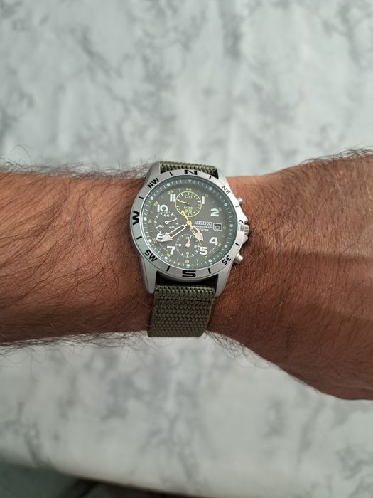 Relógio Seiko Cronógrafo 7T92-0DX0- estilo militar