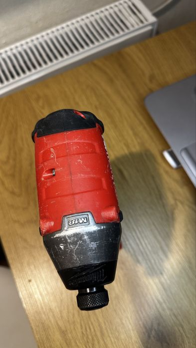 Milwaukee M18 FUEL 2653 Импакт / Винтоверт / Шуруповерт. Оригинал