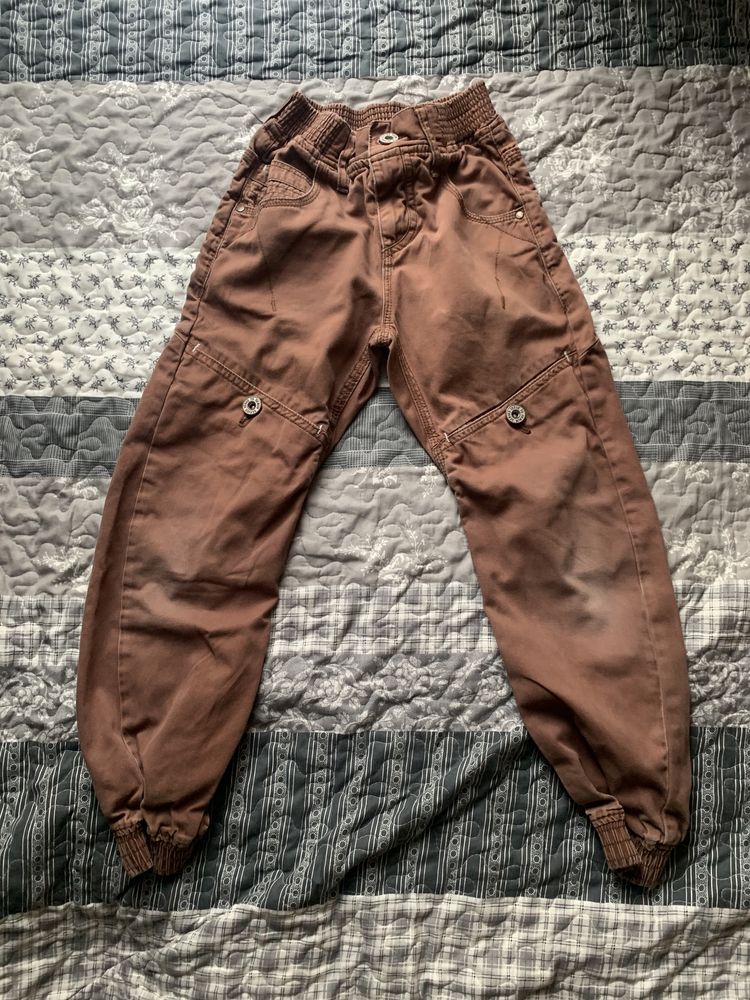 Spodnie  chłopiece 9 lat