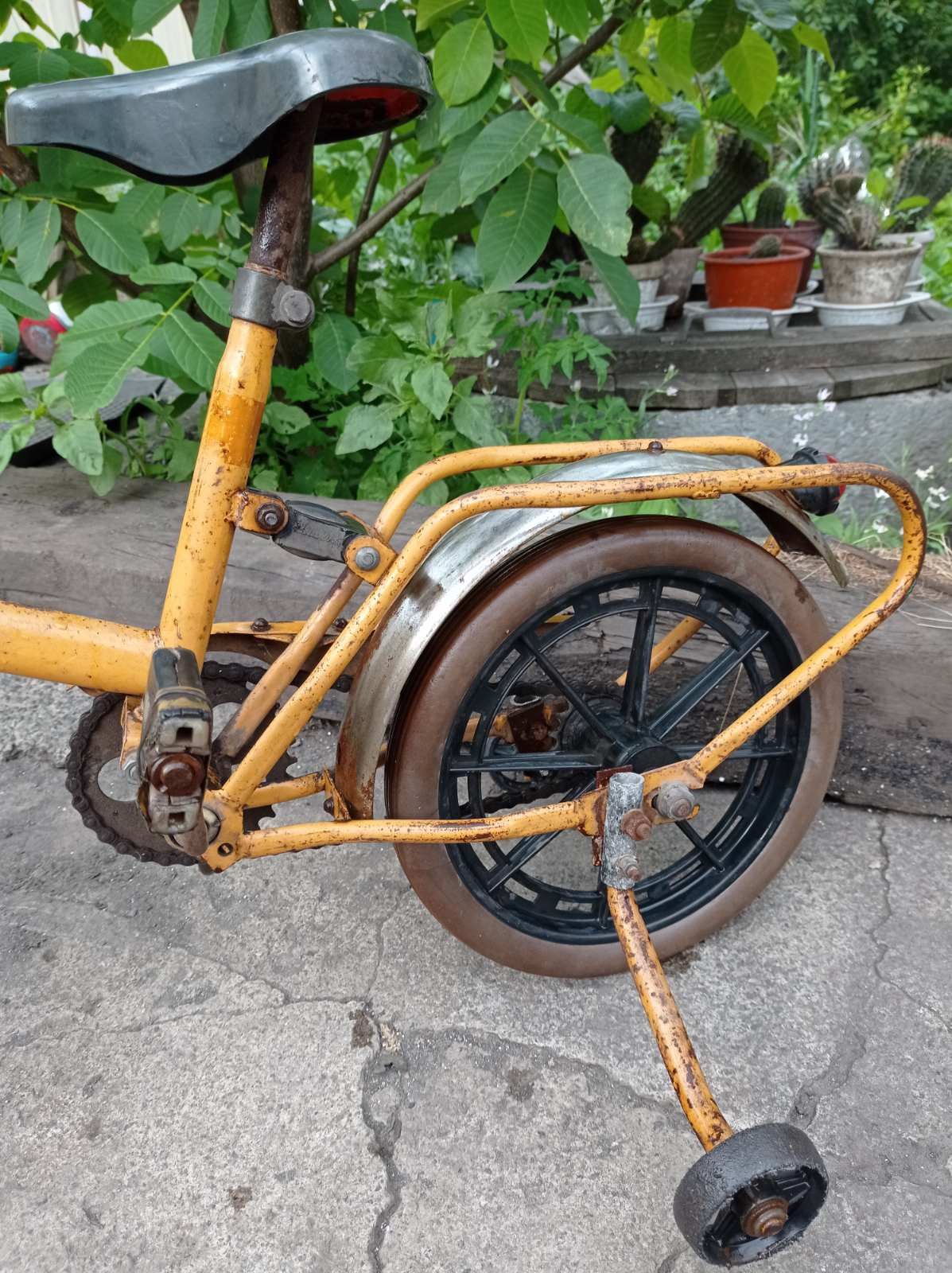 Велосипед(зайчик) под реставрацию