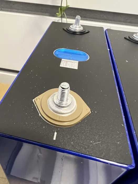 Аккумулятор LiFePo4 EVE 105Ah / 280Ah / 2024 год / 0,22mOm / батарея