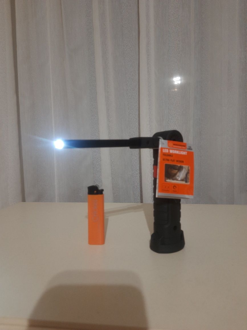 Світлодіодний фонарик на акумуляторі werckmann
