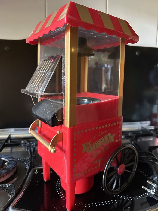 Máquina de fazer pipocas- Nova