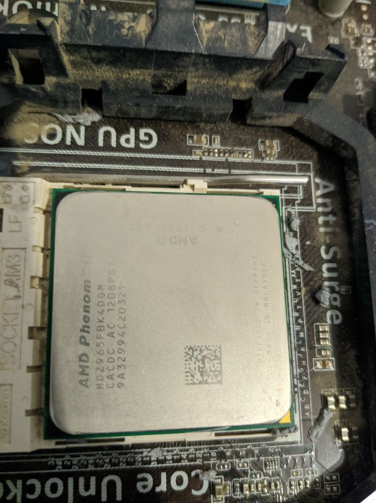 Комплект Материнська плата Процесор AMD Phenom 965 BE, 12gb DDR3