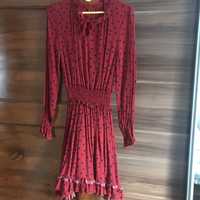 Sukienka czerwona w grochy