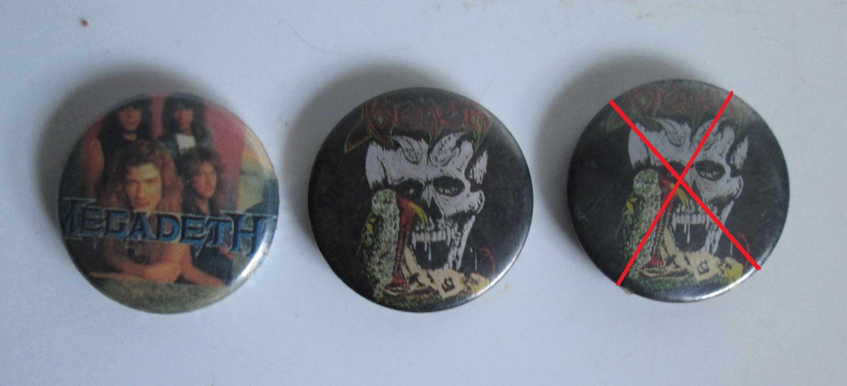 Pin badge heavy et trash metal