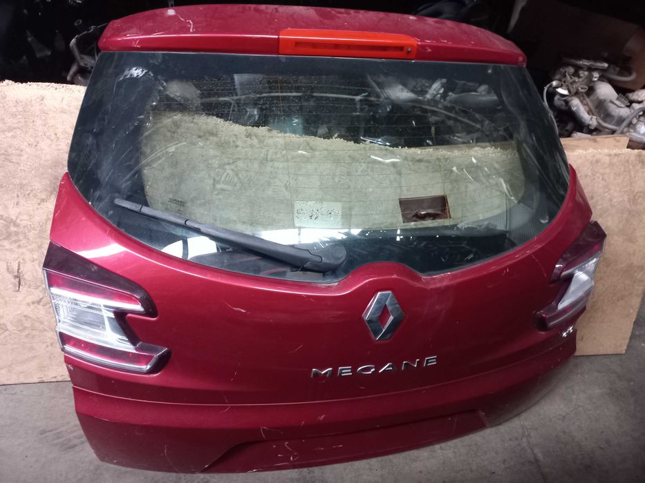 Tampa mala megane 3 carrinha