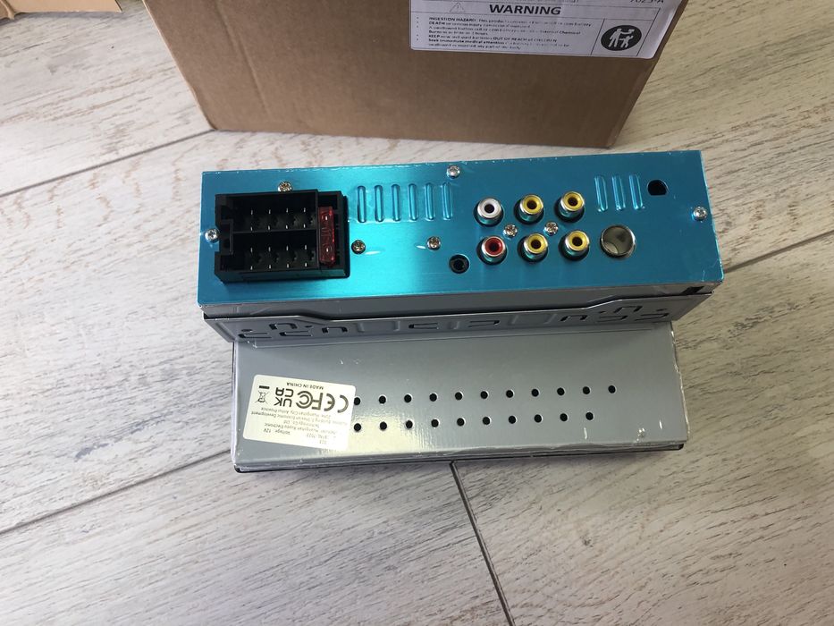 Автомагнитола 1din, з екраном та камерою заднього виду . Hippcron.