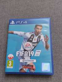 Gra FIFA 19 jak nowa