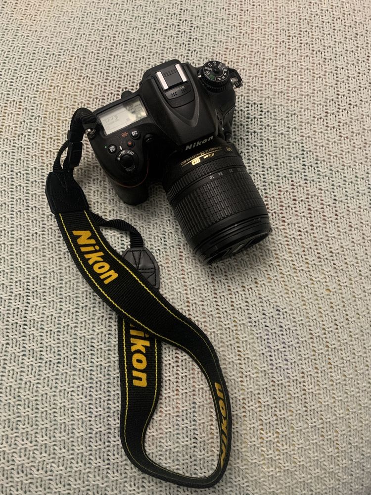 Фотоапарат Nikon D 7100