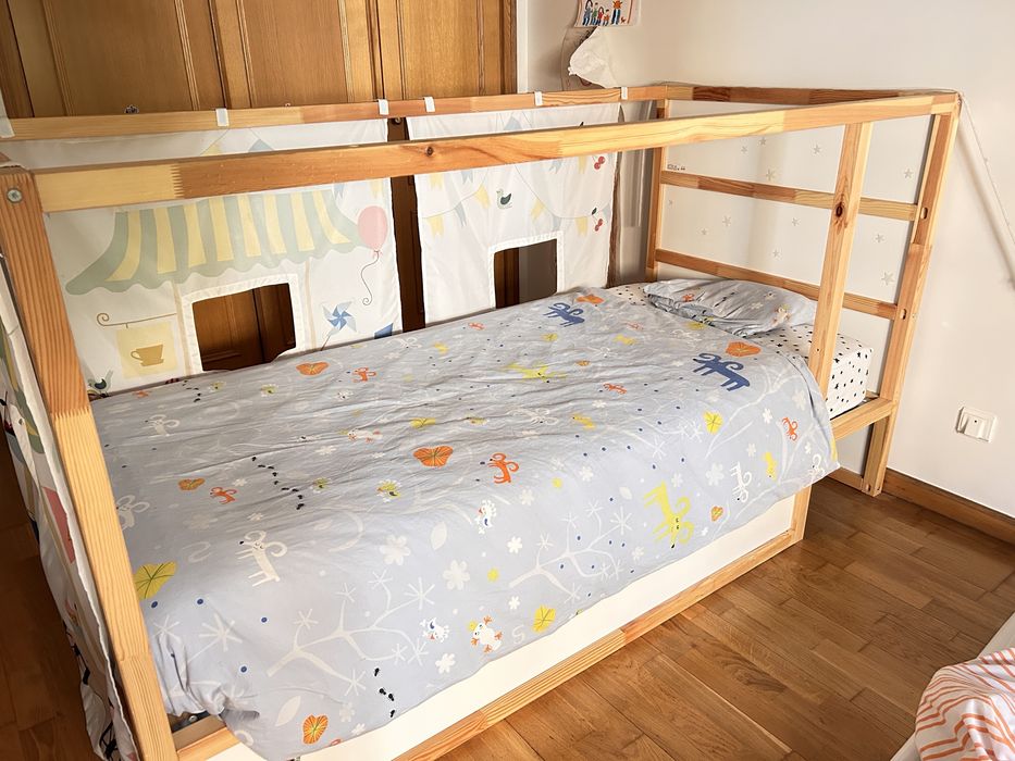 Cama madeira IKEA Kura