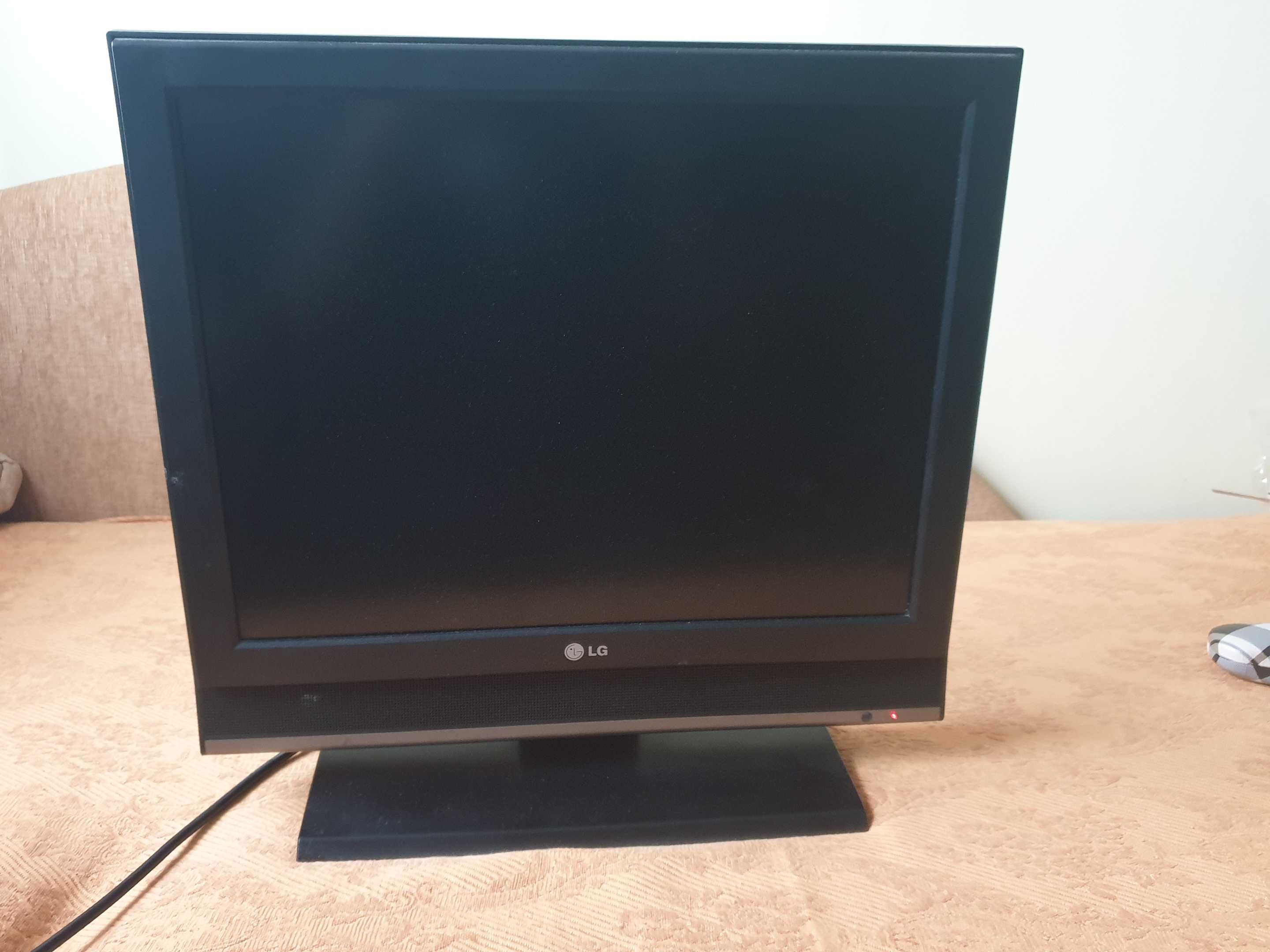 20" TV Monitor - sprawny  LG 20LS5R - EURO CHINCH VGA GŁOŚNIKI