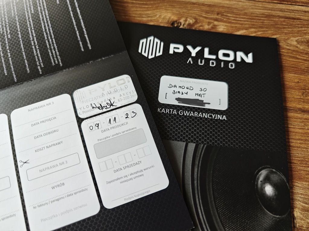 Pylon Audio Diamond 30 | biały mat | Kartony | Gwarancja