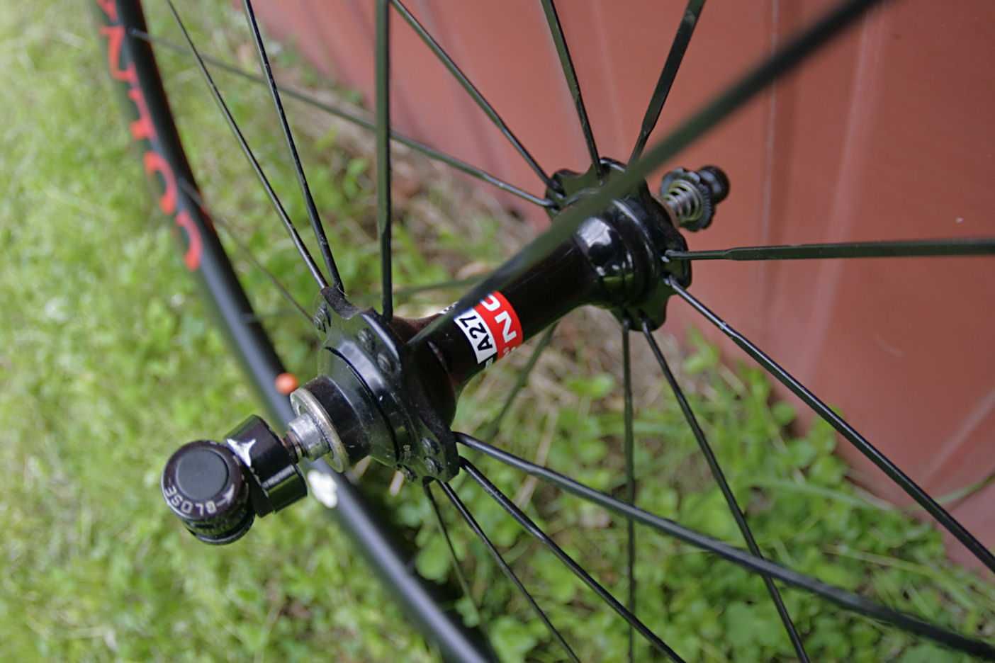 Komplet kół carbonowych do roweru szosowego 28"