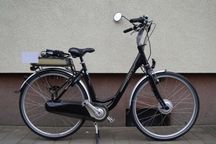 Rower elektryczny koło 28 8 bieg w piaście