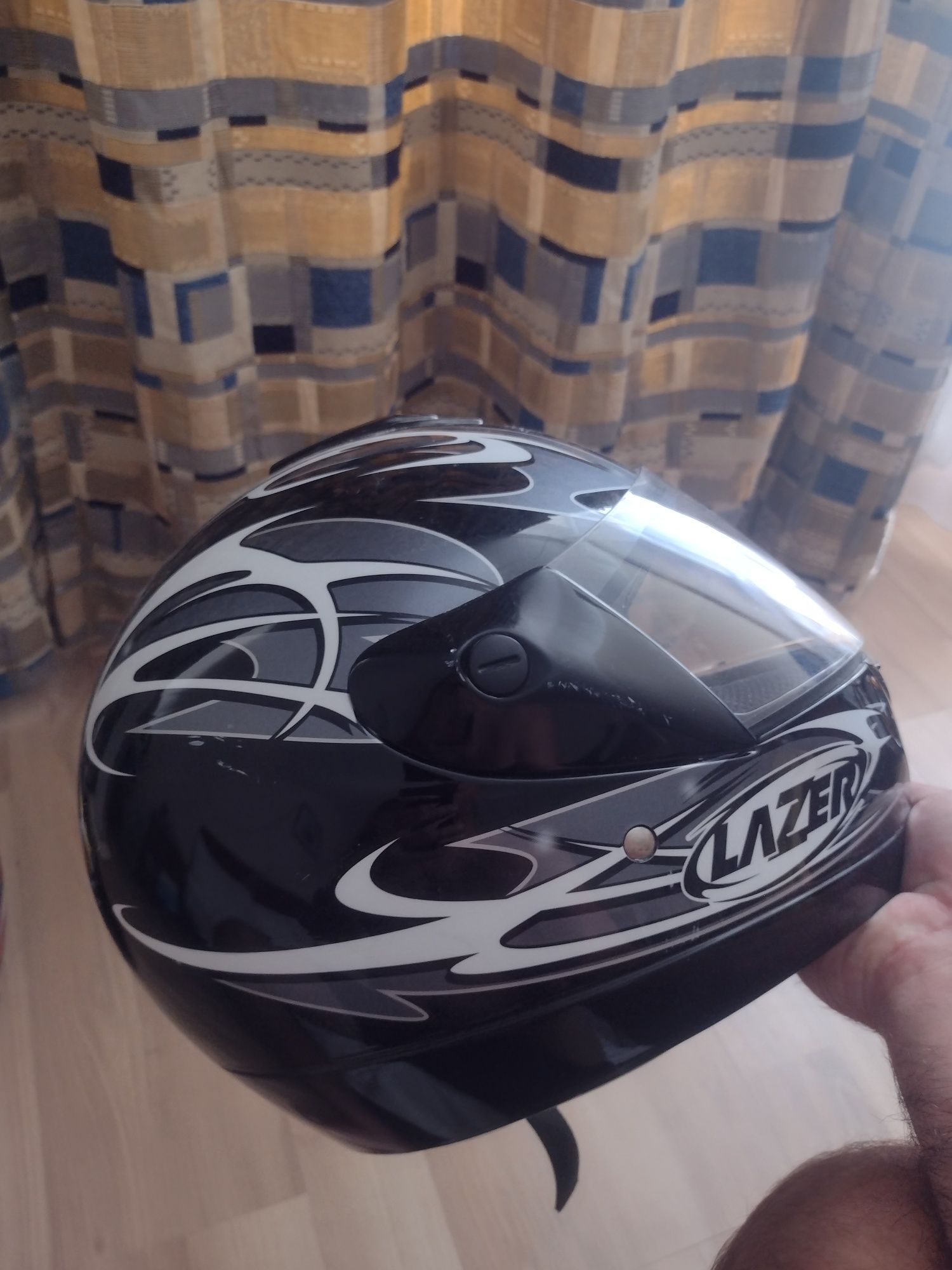 Продам Шлем для мотоциклів.скутер.