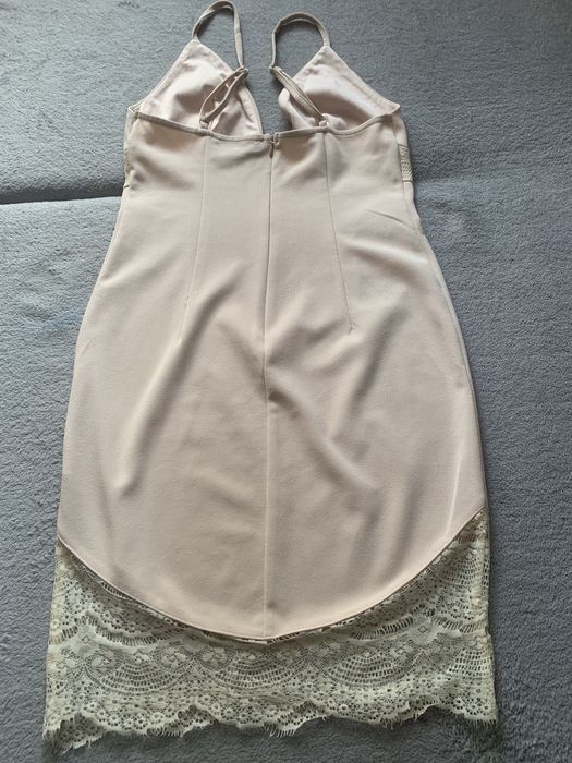 Міні плаття світлого кольору