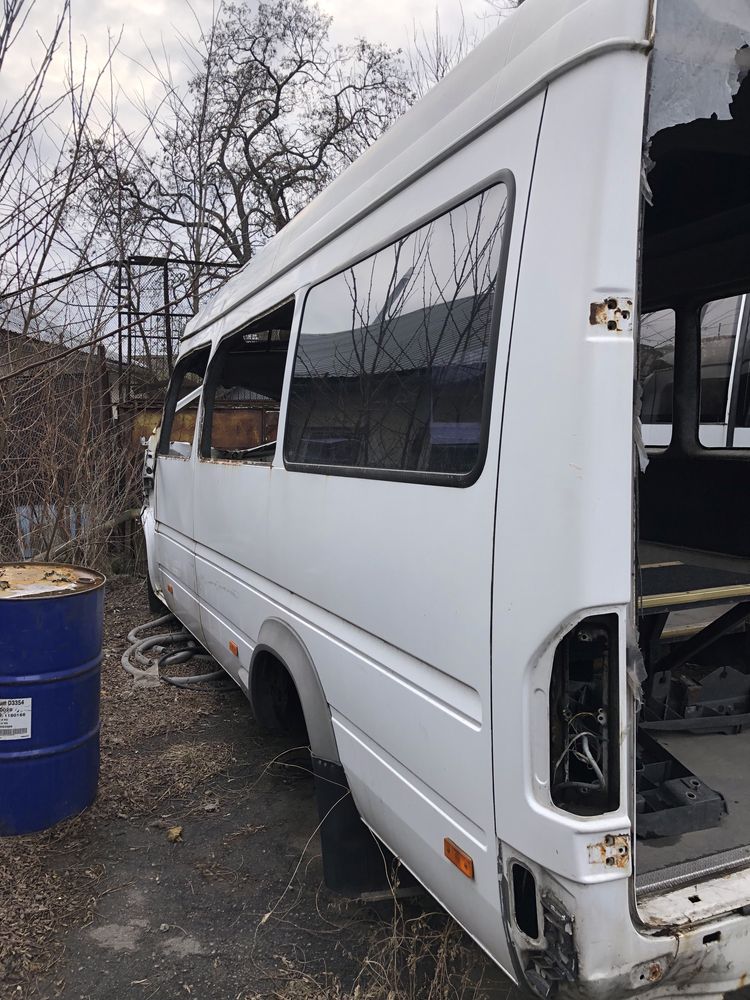 Кузов Mercedes Sprinter 413. 2006