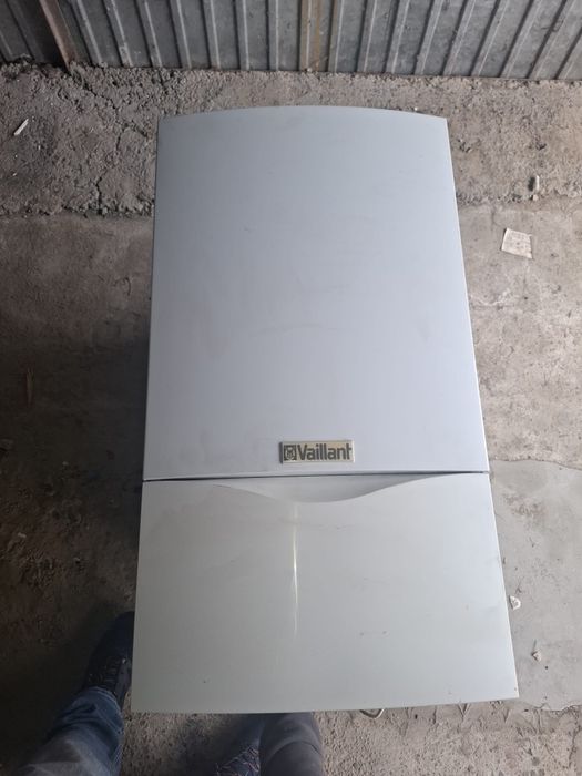 Kocioł piec gazowy Vaillant VU 152/2-5