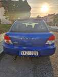 Subaru impreza com caixa avariada