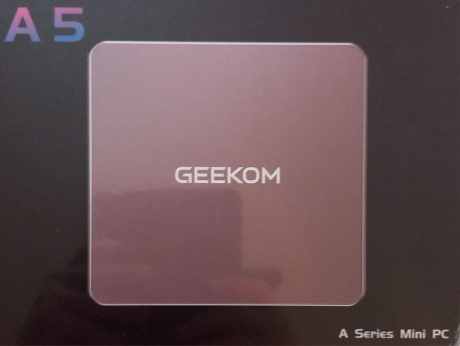 GEEKOM A5 Mini PC новий , запакований