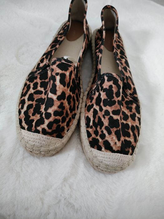 Nowe espadryle w panterkę rozmiar 45 wkładka 28,5 cm