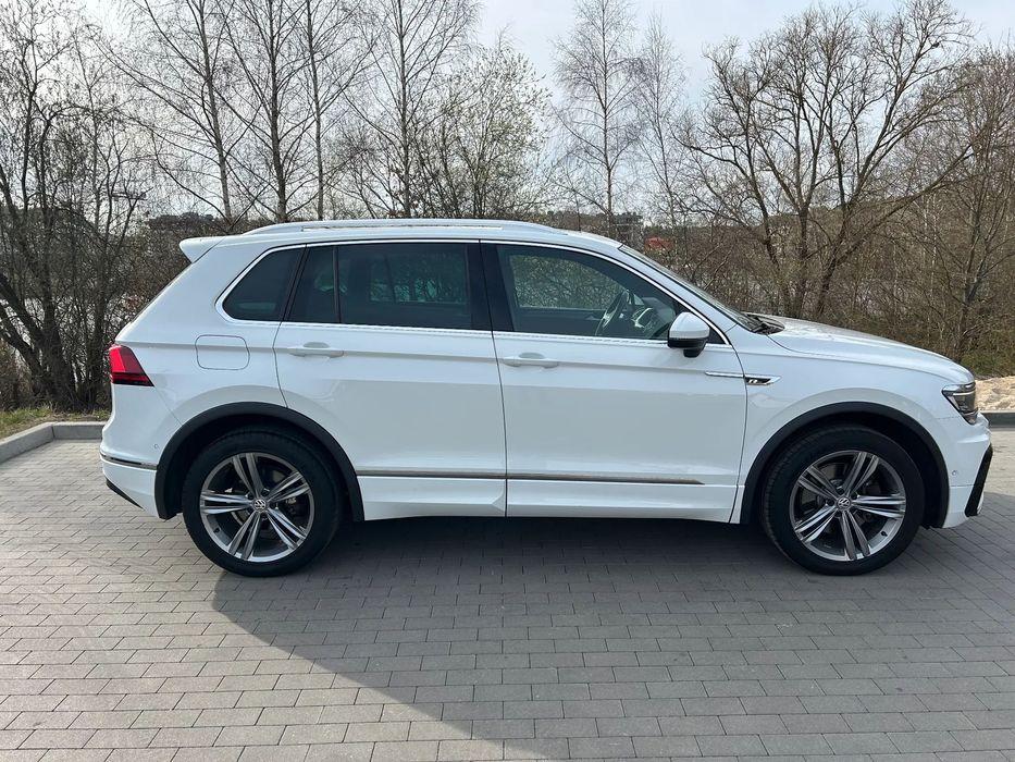 Volkswagen Tiguan VW Tiguan 2.0 TSI 4x4, R-Line, DSG, Panorama, Hak, Polski Salon
