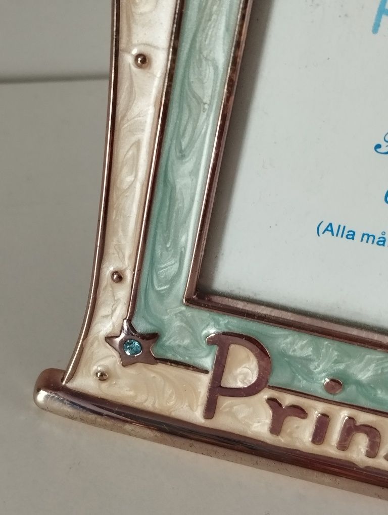 Ramka na zdjęcia w kształcie korony dla chłopca na prezent chrzest uro