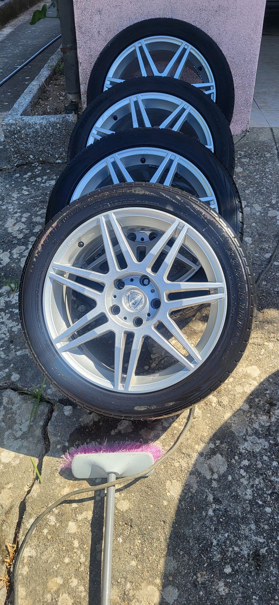 Jantes 18 5x120 .