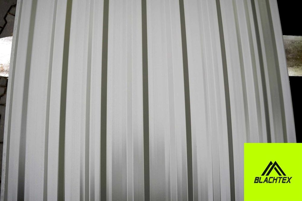 Blacha trapezowa grafitowa - wysoka jakość w przystępnej cenie!