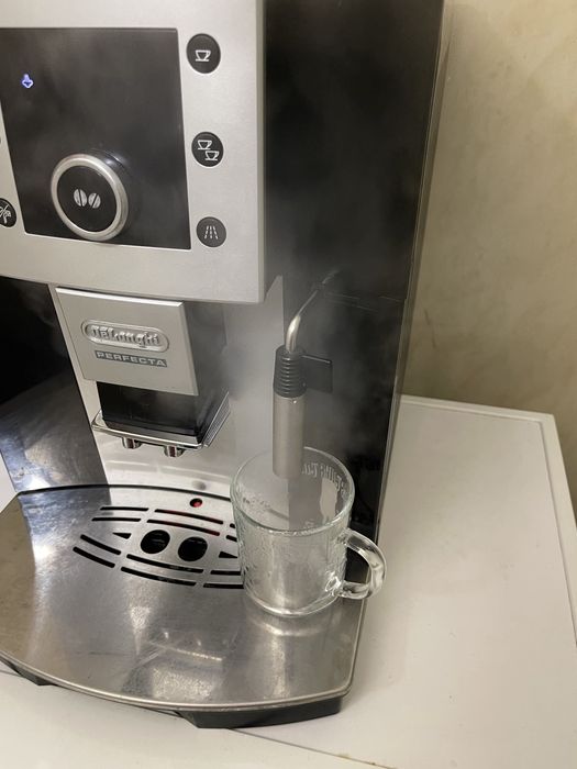 Кофемашина Delonghi Perfecta ESAM 5400 Кавомашина Delonghi