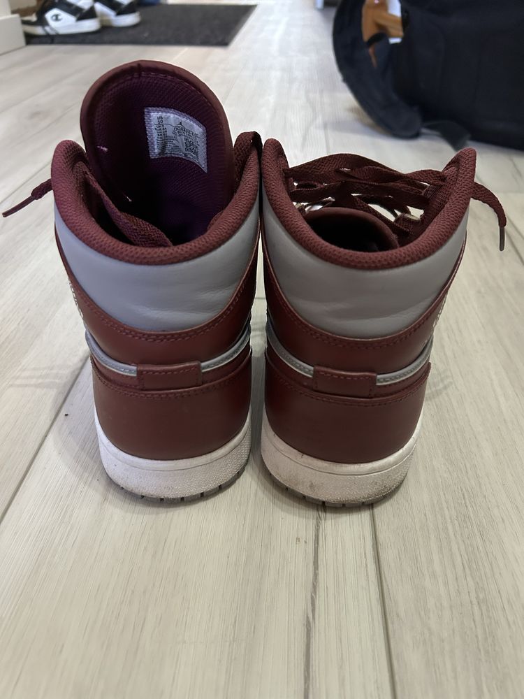 Nike Jordan 1 Cherrywood Red 2022