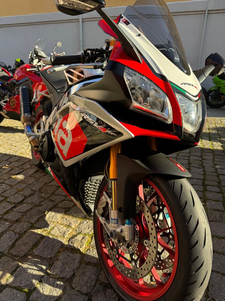 Aprilia RSV4 RF 1000 ( Possibilidade Financiamento )